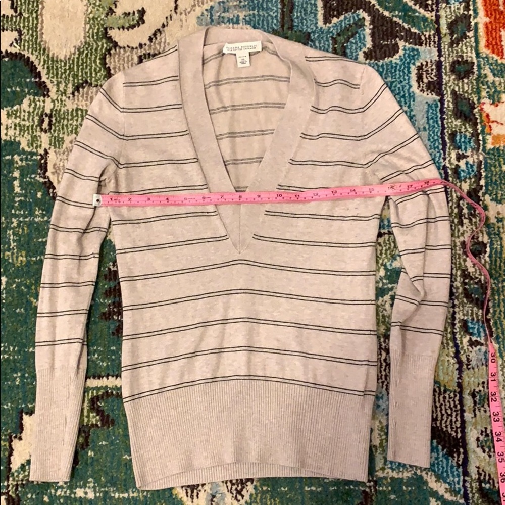 Banana republic tan stripe deep v neck sweater